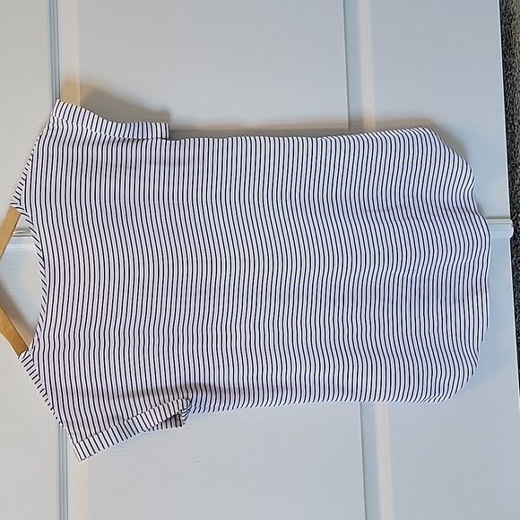 Express Striped Top - Picture 5 of 5
